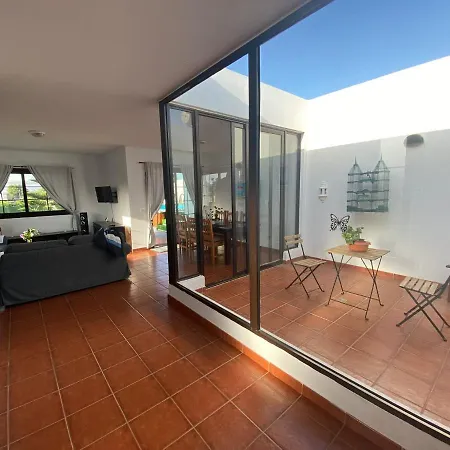 La Marina Βίλα *